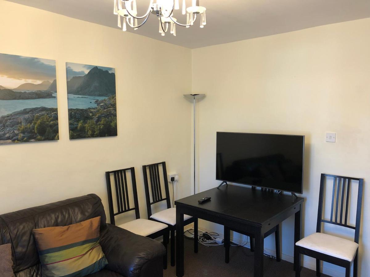 Lovely One-bed To Rent In * Londres
